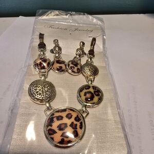 Leopard Print Gold Look Necklace and Earring Set Fashion Jewelry